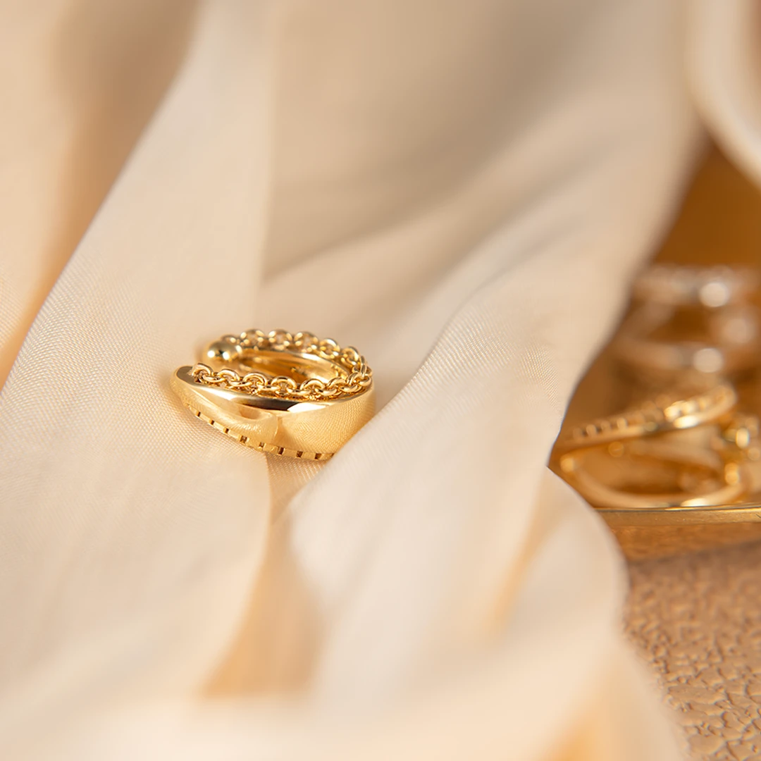 Cable and grid ear cuff